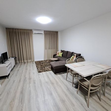 Ninas Apartments Mostar Zimmer foto